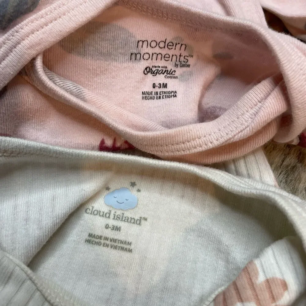 5 for $25🔥Set of 2‎ Long Sleeve Bodysuits Baby Girl Size 0-3 Months